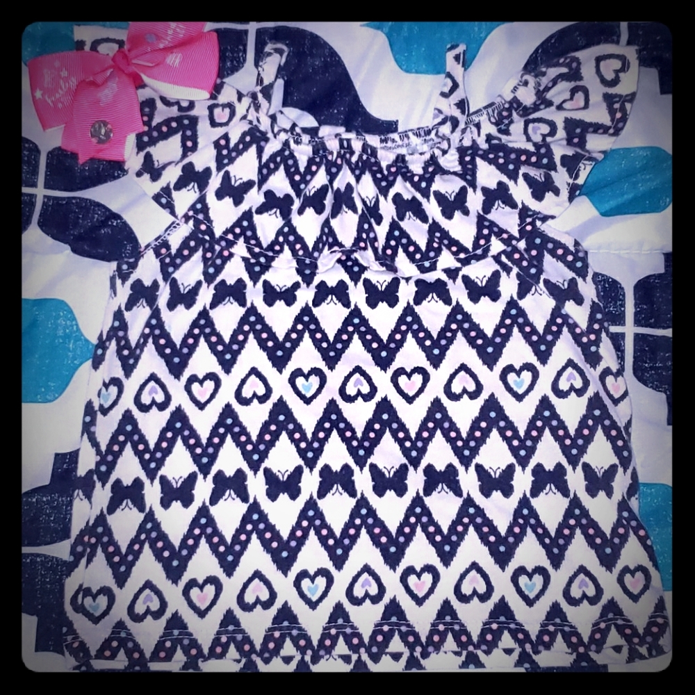 2T white polka dot off the shoulder top